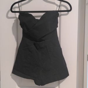 Black H&M sleeveless romper size 4